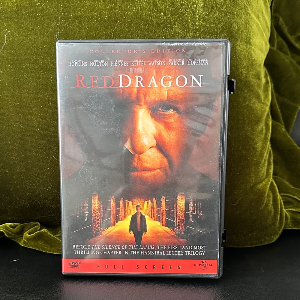 Universal Red Dragon Collector's Edition DVD